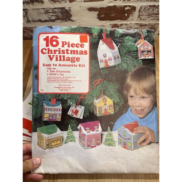 VTG 16 Piece Set‎ Tree Ornaments Christmas Village Jeanmarie Creations Complete - Picture 1 of 8
